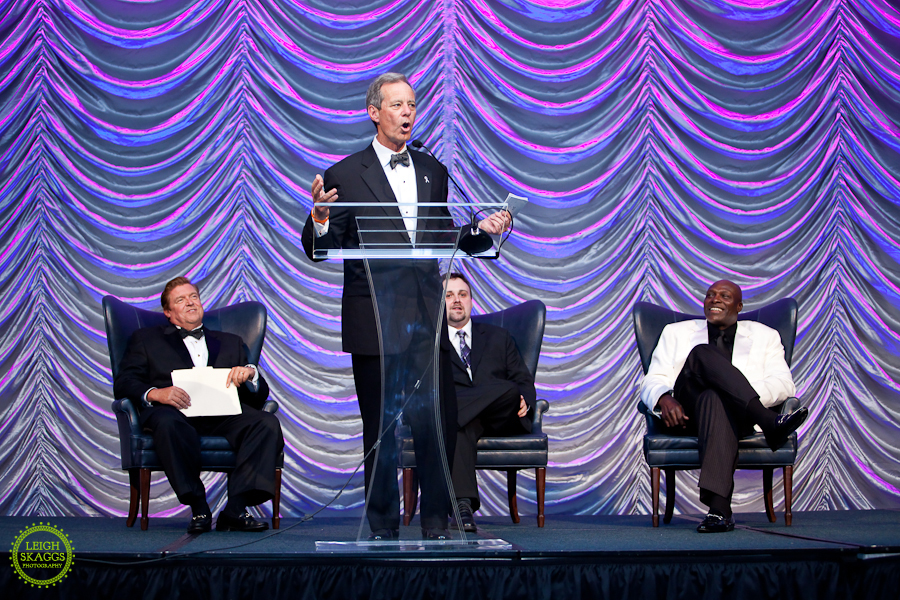 Norfolk Event Photographer  ~Horizons Hampton Roads, Roasts the Three Bruces~